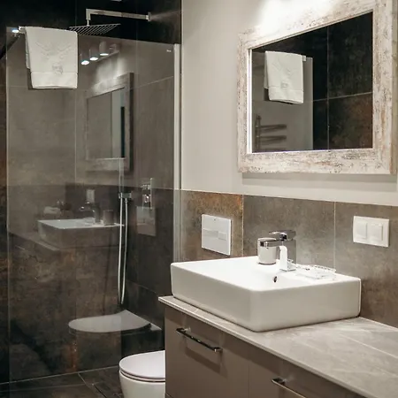 Baza Tlen Zachelmie (Jelenia Gora)