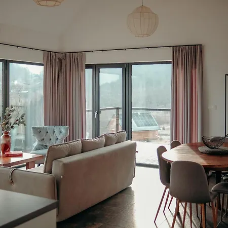 Baza Tlen 度假居 Zachelmie (Jelenia Gora)