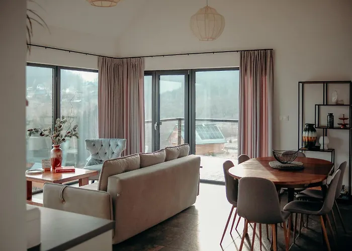 Baza Tlen Casa de Férias Zachelmie (Jelenia Gora)