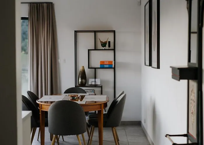 Baza Tlen Zachelmie (Jelenia Gora)